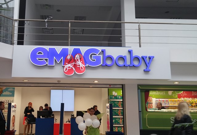 eMAG a deschis primul magazin în comerțul tradițional