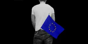 Românii, principalul grup de cetăţeni din UE care au primit cetăţenia altui stat membru în 2012