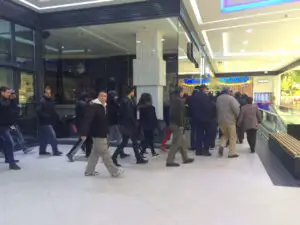 Extindere și noi angajări. Retailerul care se apropie de 100 de magazine