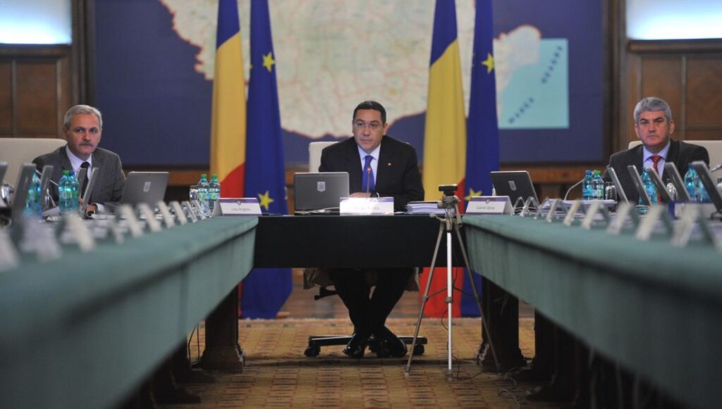 Schimbări în guvern: Ponta promite câte două ministere fiecărui partener politic