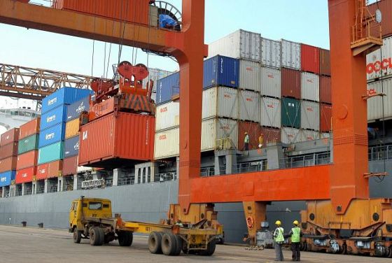 Traficul de mărfuri în porturile maritime româneşti a crescut cu 16%