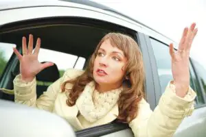 ASF pregăteşte măsuri pentru a limita scumpirea poliţelor RCA