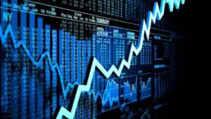 Evoluţii financiar-bancare şi bursiere