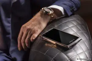 Cel mai pretenţios smartphone! iPhone 6 păleşte pe lângă el