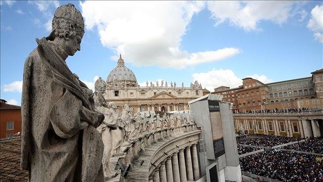 Corupţie la Vatican