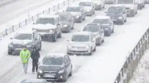Cod portocaliu de viscol pentru 9 judeţe, până la ora 18.00
