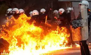 Grecia SE PRĂBUŞEŞTE!
