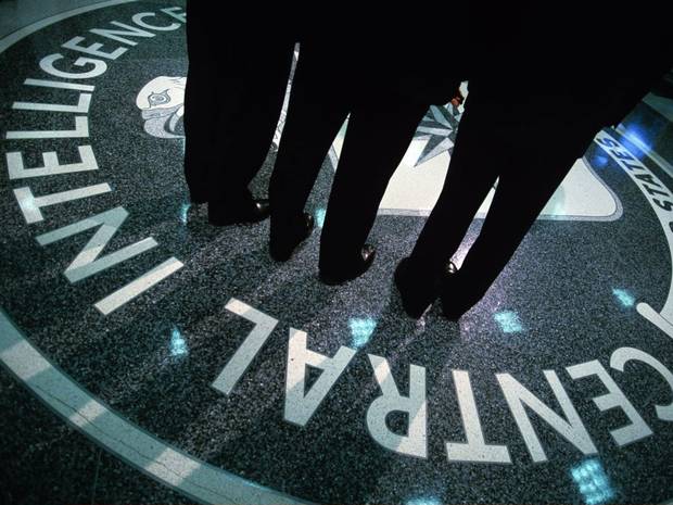 Forbes: CIA a dat milioane de dolari unor oficiali din guverne străine pentru găzduire de închisori secrete