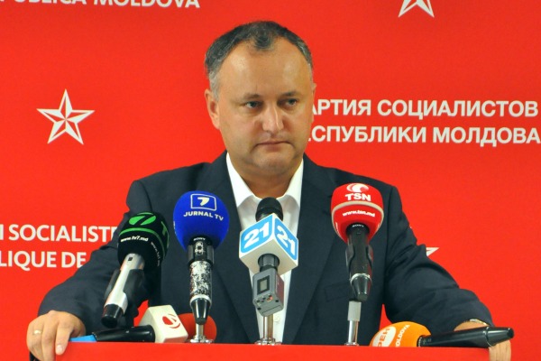 Probleme! Socialiştii castigatori in Moldova vor referendum pentru Uniunea Rusia-Belarus-Kazahstan. Proeuropenii sunt majoritari in Parlament