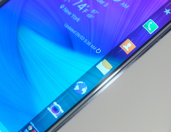 Samsung Galaxy S6 va avea ecranul curbat
