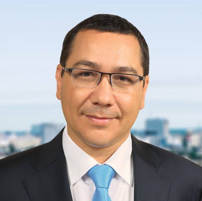 Victor Ponta a prezentat noul guvern pe Facebook
