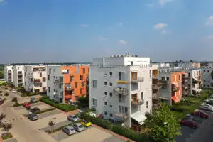 Ion Ţiriac îşi reia investiţiile în imobiliare