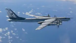 REVISTA PRESEI INTERNAȚIONALE – Rusia, noi provocări militare la graniţa NATO