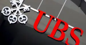 UBS, cea mai mare bancă din Elveţia, amendată cu 1,1 miliarde de euro în Franţa