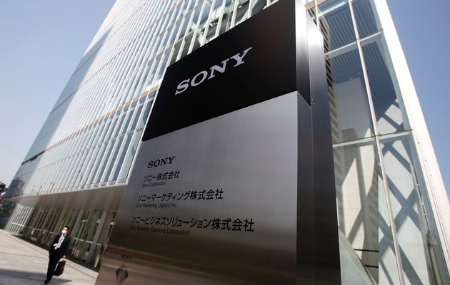 Sony restructurează divizia de smartphone-uri