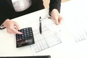 Certificarea declaraţiilor fiscale: un opţional obligatoriu?
