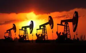 Prețul petrolului Brent cade sub 49 dolari, premieră a ultimilor șase ani