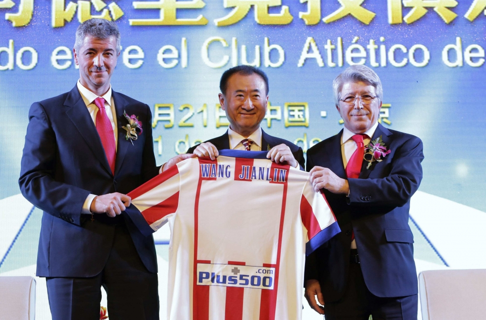 NOUTATE! Un miliardar chinez investeşte în fotbalul european