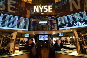 Evoluţii financiar-bancare şi bursiere – Dow Jones, în CĂDERE LIBERĂ