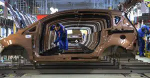 Ford va prelua controlul subsidiarei din Rusia