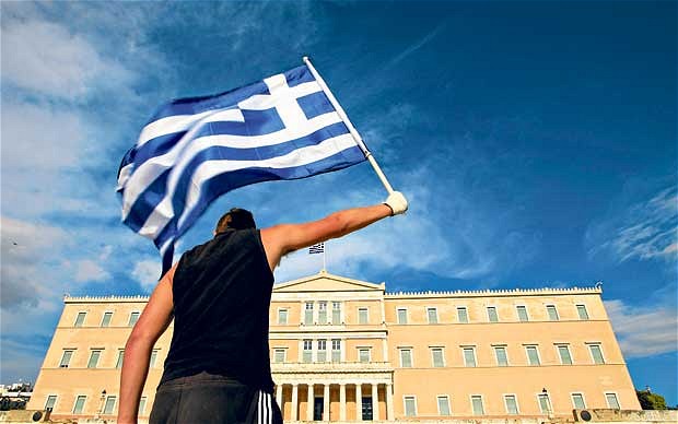 Ieşirile din depozitele băncilor elene au ajuns săptămâna trecută la trei miliarde de euro