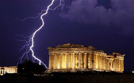 Grecia promite „începând de săptămâna viitoare” reforme în domeniul impozitării şi sistemului de pensii