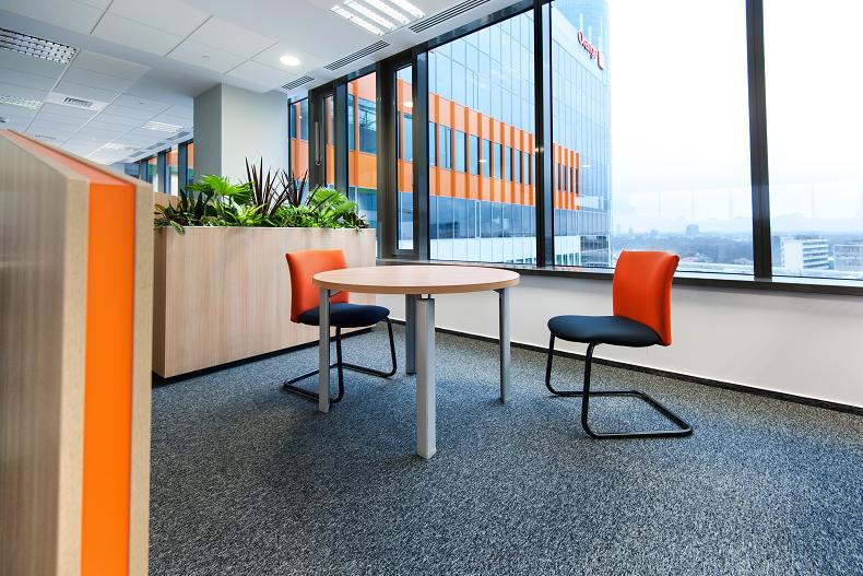 GALERIE FOTO Cum arată noul sediu Orange, în care lucrează jumătate din angajaţi