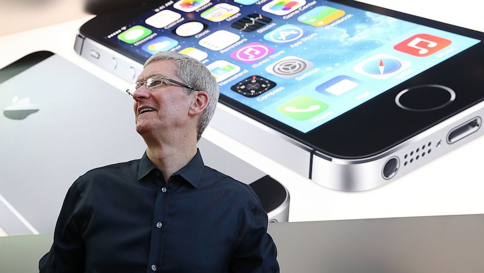 REVISTA PRESEI INTERNAȚIONALE – Record mondial: Apple anunţă CEL MAI MARE PROFIT