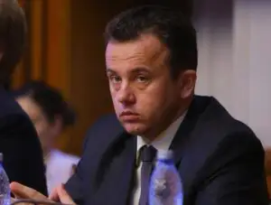 Pop: Agenţia Naţională pentru Inspecţia Muncii şi Securitate Socială va contribui la reducerea fraudelor