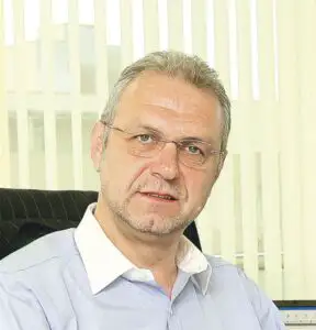 Bancpost are de recuperat 27 mil. euro din mini-oraşul ce trebuia construit pe terenul lui Becali
