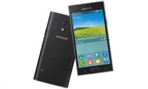 Primul smartphone cu sisteme de operare Tizen