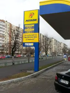 Profitul PETROM s-a prăbuşit cu 68%