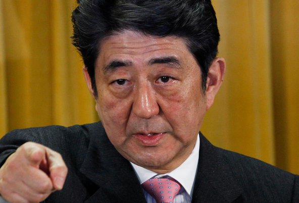 Japonia îşi revine cu greu! Propune un buget-record de 800 miliarde de dolari