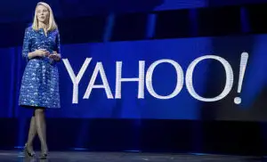 Şi acţiunile Yahoo SE SCUFUNDĂ!