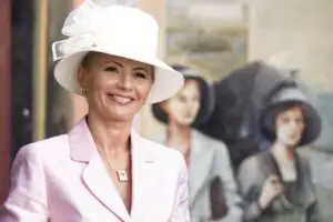 Soţia lui Adriean Videanu, audiată la DNA
