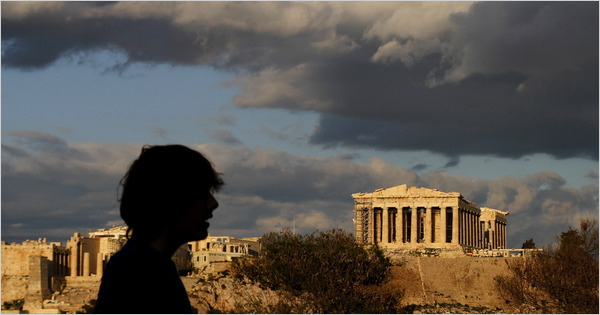 S&P a retrogradat cu o treaptă ratingul Greciei, aflat deja în categoria „junk”