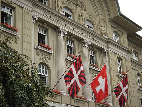 Elveţia, în PERICOL DE RECESIUNE din cauza aprecierii francului