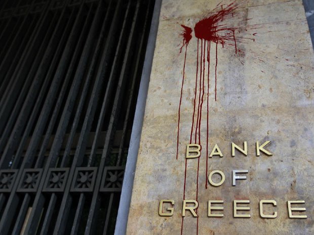 Avertisment: Suntem extrem de VULNERABILI la ameninţarea unui COLAPS financiar al Greciei