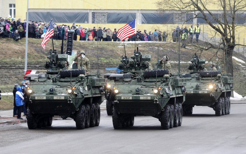 CONFLICT în Ucraina! Armata SUA a desfăşurat o PARADĂ MILITARĂ la graniţa cu Rusia
