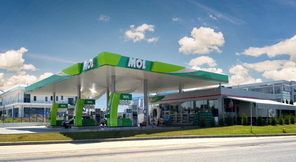 Grupul MOL a finalizat achiziția benzinăriilor ENI în România