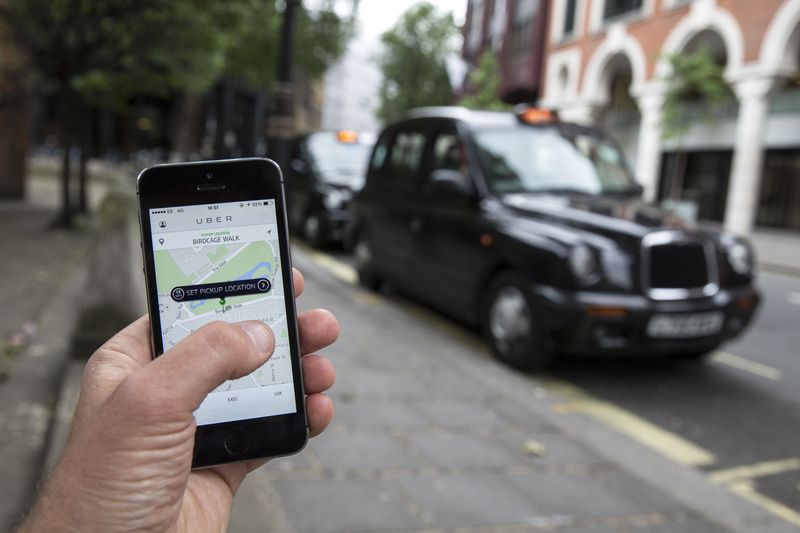 Platforma uberX, spaima taximetriştilor, se lansează în București