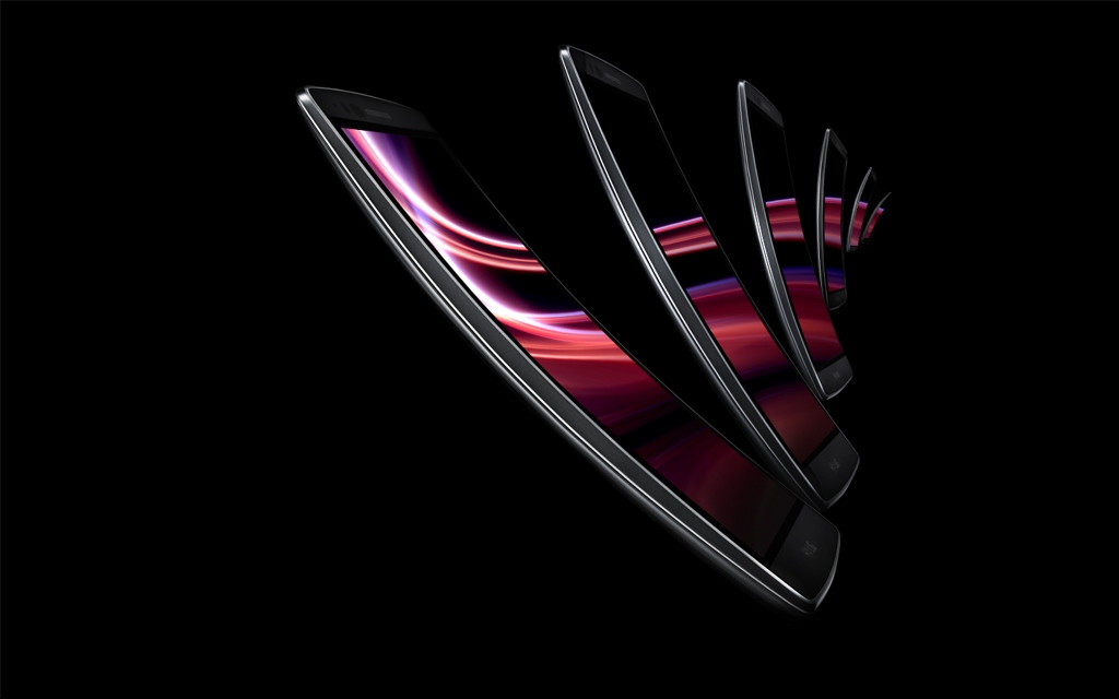 LG G Flex 2, disponibil la pre-comandă pentru utilizatorii Vodafone