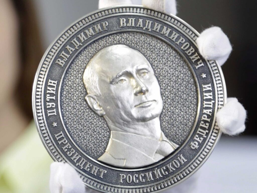 Noua Uniune Economică Eurasiatică ar putea adopta propria monedă unică
