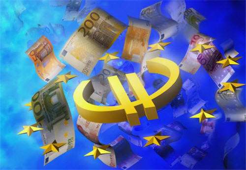 Euro se PRĂBUŞEŞTE! Analiştii vorbesc despre paritatea cu dolarul