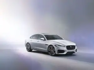 Compania din România care va furniza 15.000 de anvelope pentru Jaguar