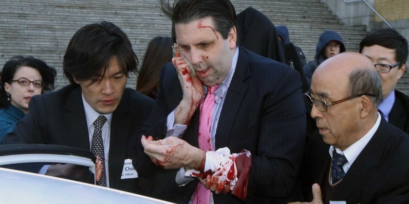 Ambasadorul SUA în Coreea de Sud a fost ATACAT!
