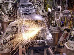 Producătorii auto „fug” din Rusia