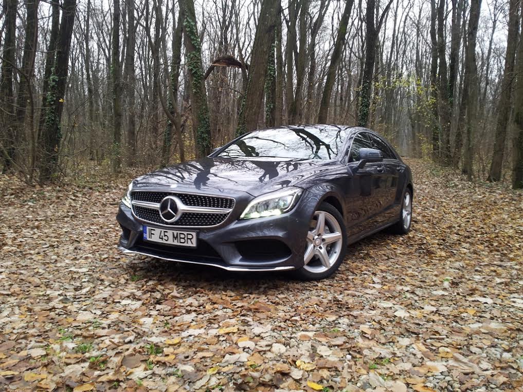 TEST Mercedes-Benz CLS – Formă cu fond
