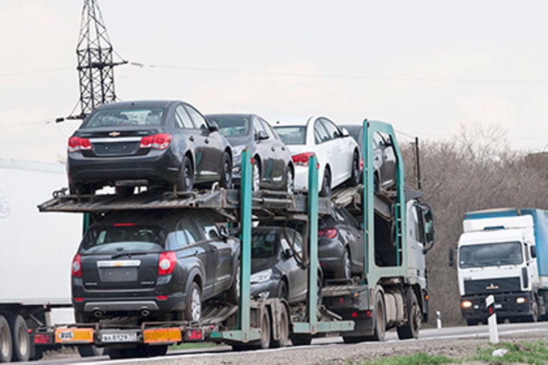 Producătorii auto nu renunță la Rusia. Doar General Motors a sunat retragerea