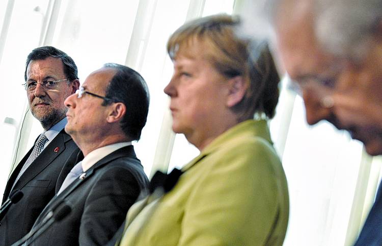 Hollande, Merkel şi Rajoy merg în zona prăbuşirii avionului companiei Germanwings